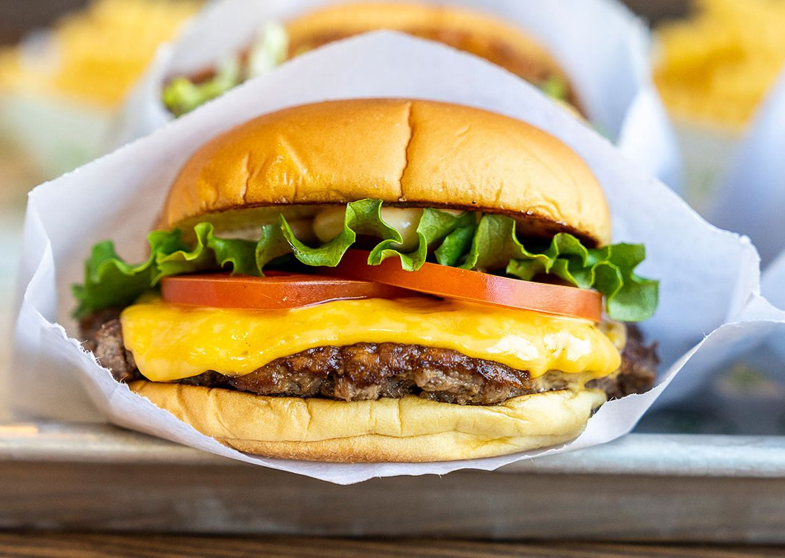 New BOGO Burger or Chicken Sandwich Promo Code Arrives at Shake Shack with In-app and Online Orders New BOGO Burger or Chicken Sandwich Promo Code Arrives at Shake Shack with In-app and Online Orders