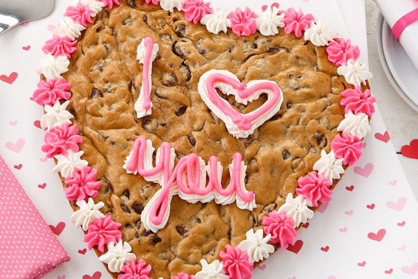 Custom Heart Cookie Cakes Return to Mrs. Fields and a New Sale Begins on Totable Cookie Canisters Custom Heart Cookie Cakes Return to Mrs. Fields and a New Sale Begins on Totable Cookie Canisters