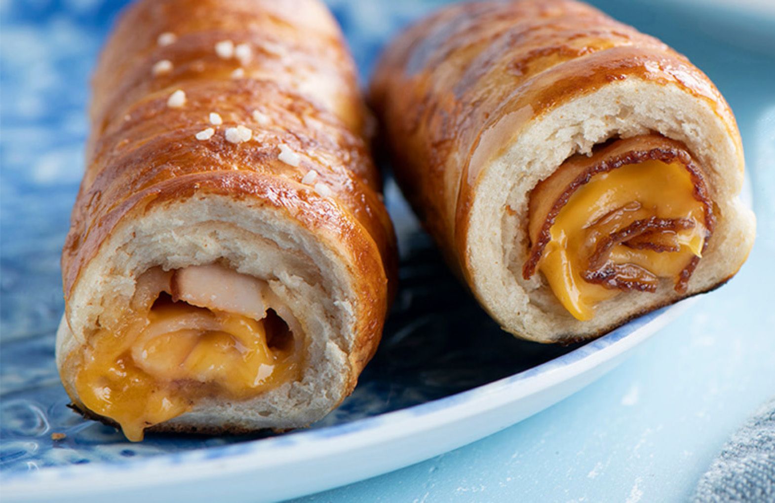 New Pretzel Rollups are Now Being Served at Auntie Anne's Pretzels for a Limited Time Only New Pretzel Rollups are Now Being Served at Auntie Anne's Pretzels for a Limited Time Only