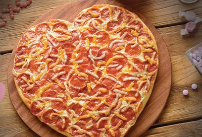 Papa Murphy's is Serving Up their Seasonal Heart Baker Pizza this Valentine's Day