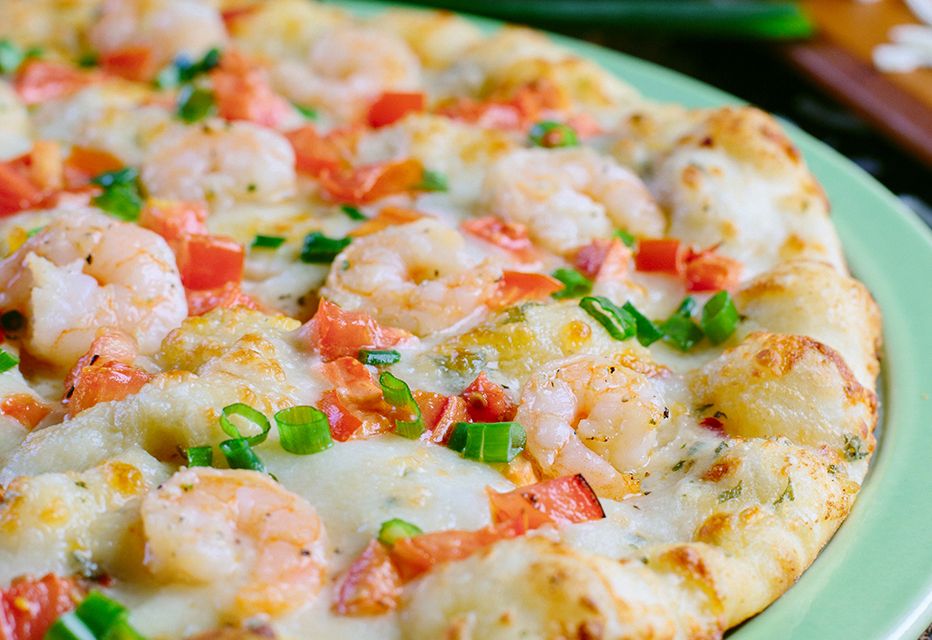 The $14.99 Garlic Shrimp Pizza Returns for a Limited Time Only to Shakey's Pizza The $14.99 Garlic Shrimp Pizza Returns for a Limited Time Only to Shakey's Pizza