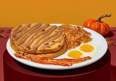 New Pumpkin Pecan Pancakes Debut at Denny’s for a Limited Time