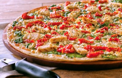 MySLICE Rewards Members Can Get a $10 Off Pizza Reward After a $50 Order at Papa Murphy’s