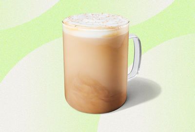 The Seasonal Pistachio Latte Arrives Back at Starbucks for a Short Time