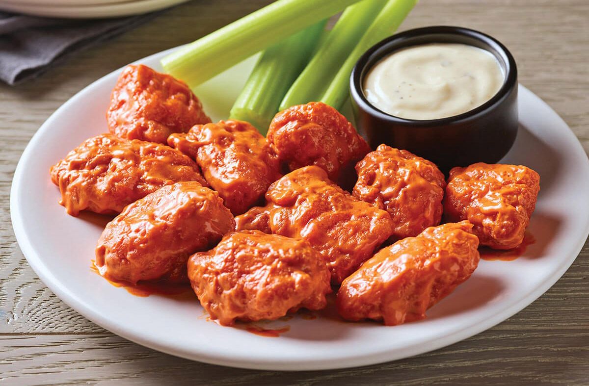 Applebee’s Announces Late Night Half Price Appetizers with Dine-in Orders