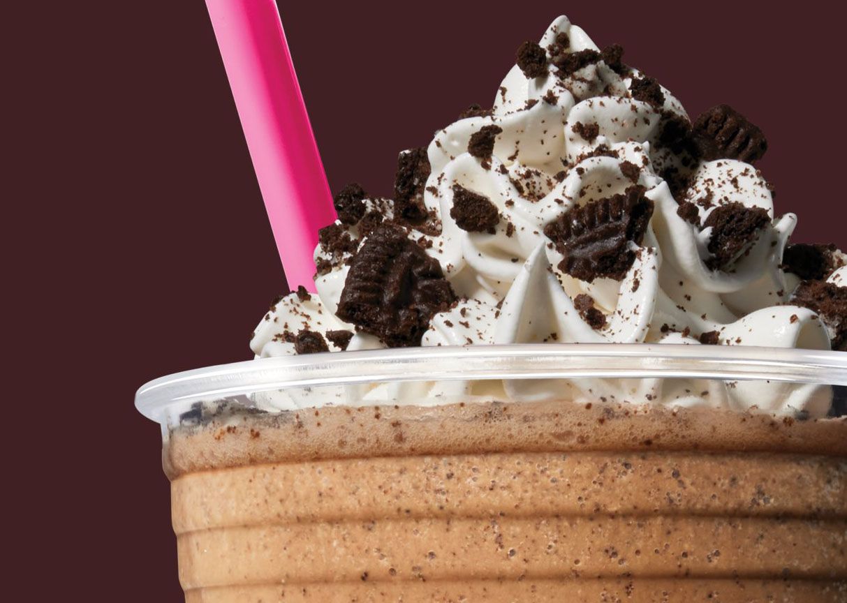 Baskin-Robbins Premiers their New Oreo ’n Cold Brew Blast