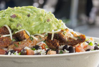 Claim 2X the Rewards Points on a Garlic Guajillo Steak Entreé Through to November 17: A Chipotle Rewards Exclusive
