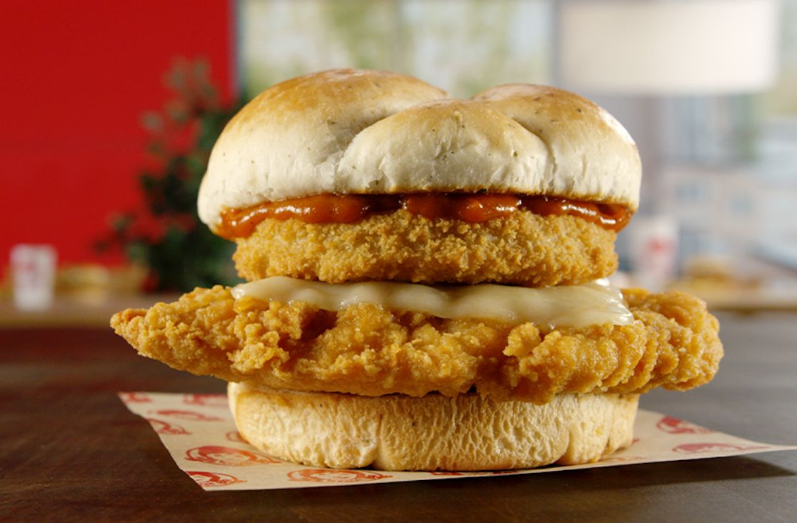 Wendy’s Premiers their Rich and Crispy Italian Mozzarella Chicken Sandwich and Italian Mozzarella Cheeseburger