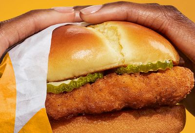 Get an In-app BOGO Chicken Sandwich Deal Through to December 14 at McDonald’s During the SZN of Sharing Event
