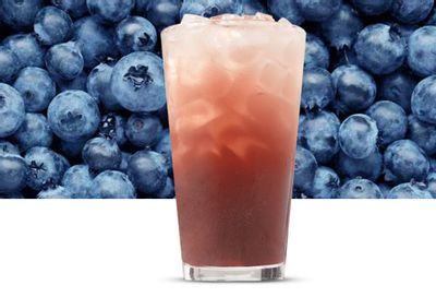 Arby’s Premiers their New Market Fresh Blueberry Lemonade Made with Blueberry Puree
