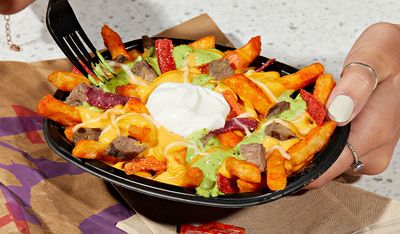 Taco Bell Serves Up their Returning Chile Verde and Steak Chile Verde Fries