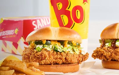 Bojangles Premiers New Carolina Gold or Bojangles BBQ Sauce with their Classic Bo’s Chicken Sandwich