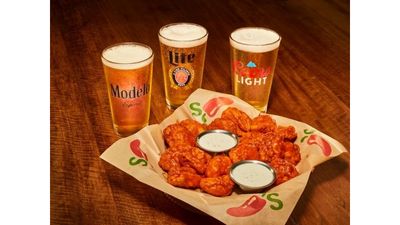 Chili's: Chili’s Happy Hour Drink Specials Every Weekday