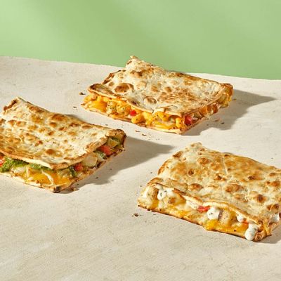 Smoothie King: New Chicken Flatbreads