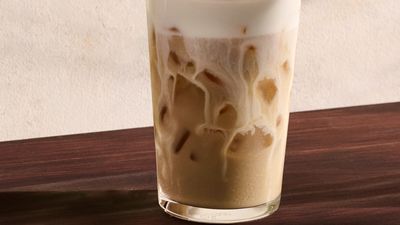 Starbucks: New Iced Banana Bread Chai